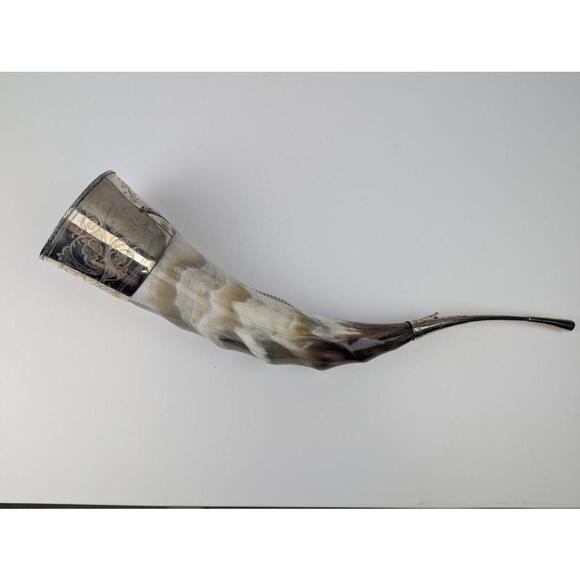 Metal Mounted Horn Drinking Cup Decorative Horn Drinking Vessel with Chain - Picture 6 of 9